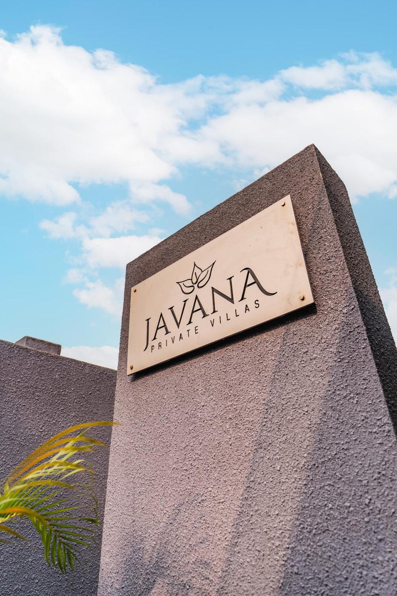 Javana Royal Villas Seminyak Exterior foto