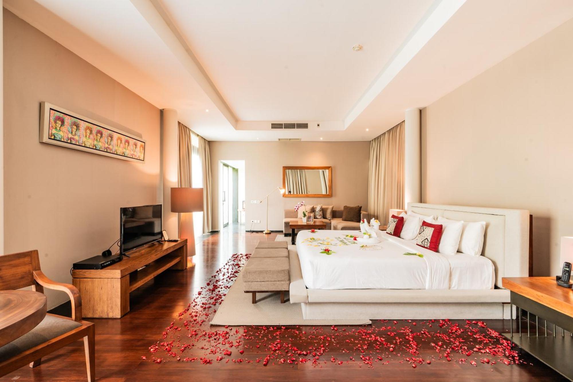 Javana Royal Villas Seminyak Exterior foto